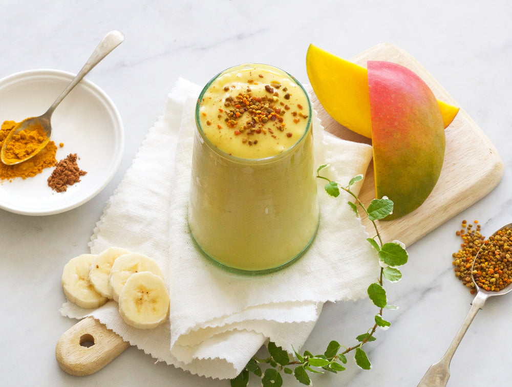 Banana, Mango & Turmeric Protein Smoothie